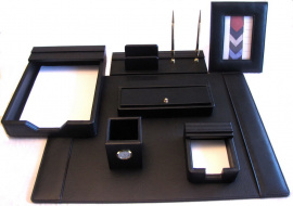 Подарочный настольный набор из кожи для руководителя S33V BL ( 9 предметов)